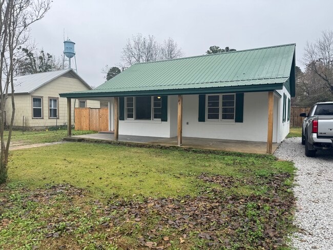 Primary Photo - 610 Ripley Ave