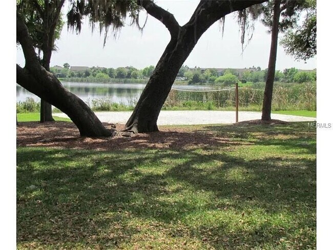 Building Photo - Elegant 4-bedroom 3-bathroom Home in Windermere