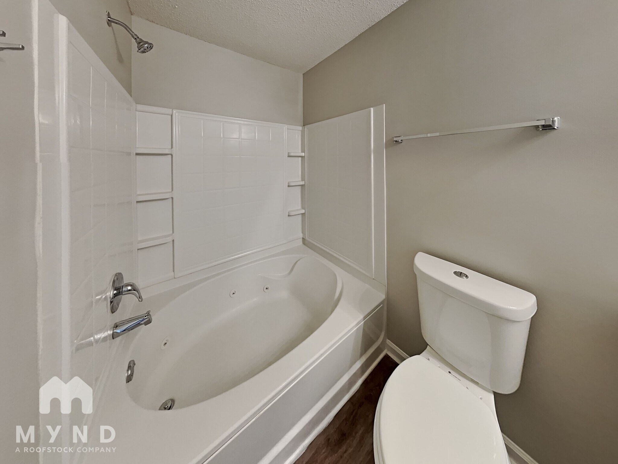 Building Photo - 2233 Bigwood Trail