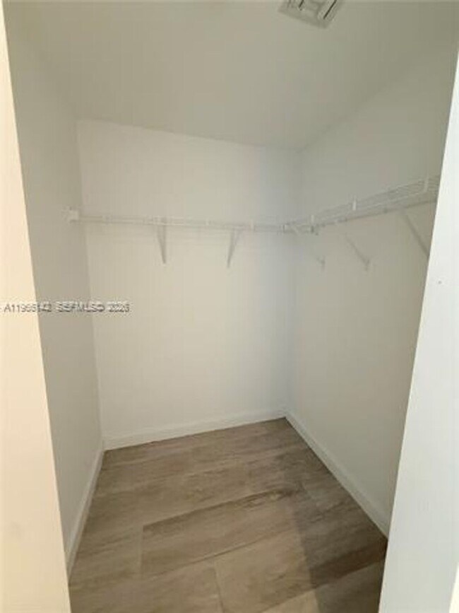 Building Photo - 55 SW 9th St