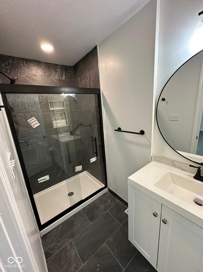 Building Photo - 1340 Rohrer Rd