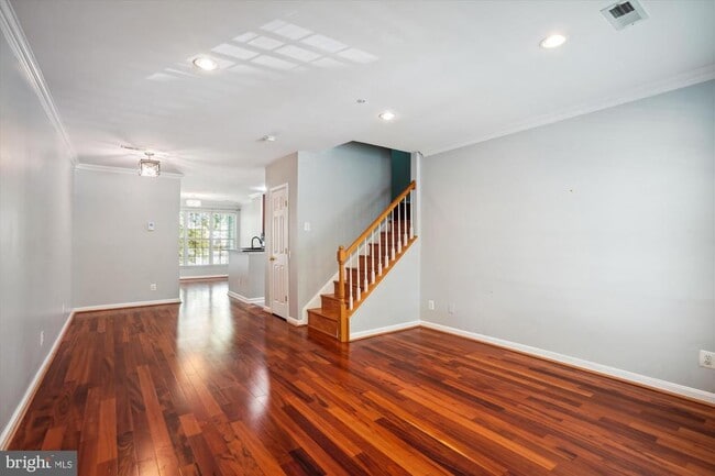 Building Photo - 45478 Whistling Terrace