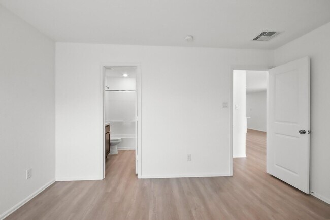 Building Photo - 8807 Bar Hbr Dr