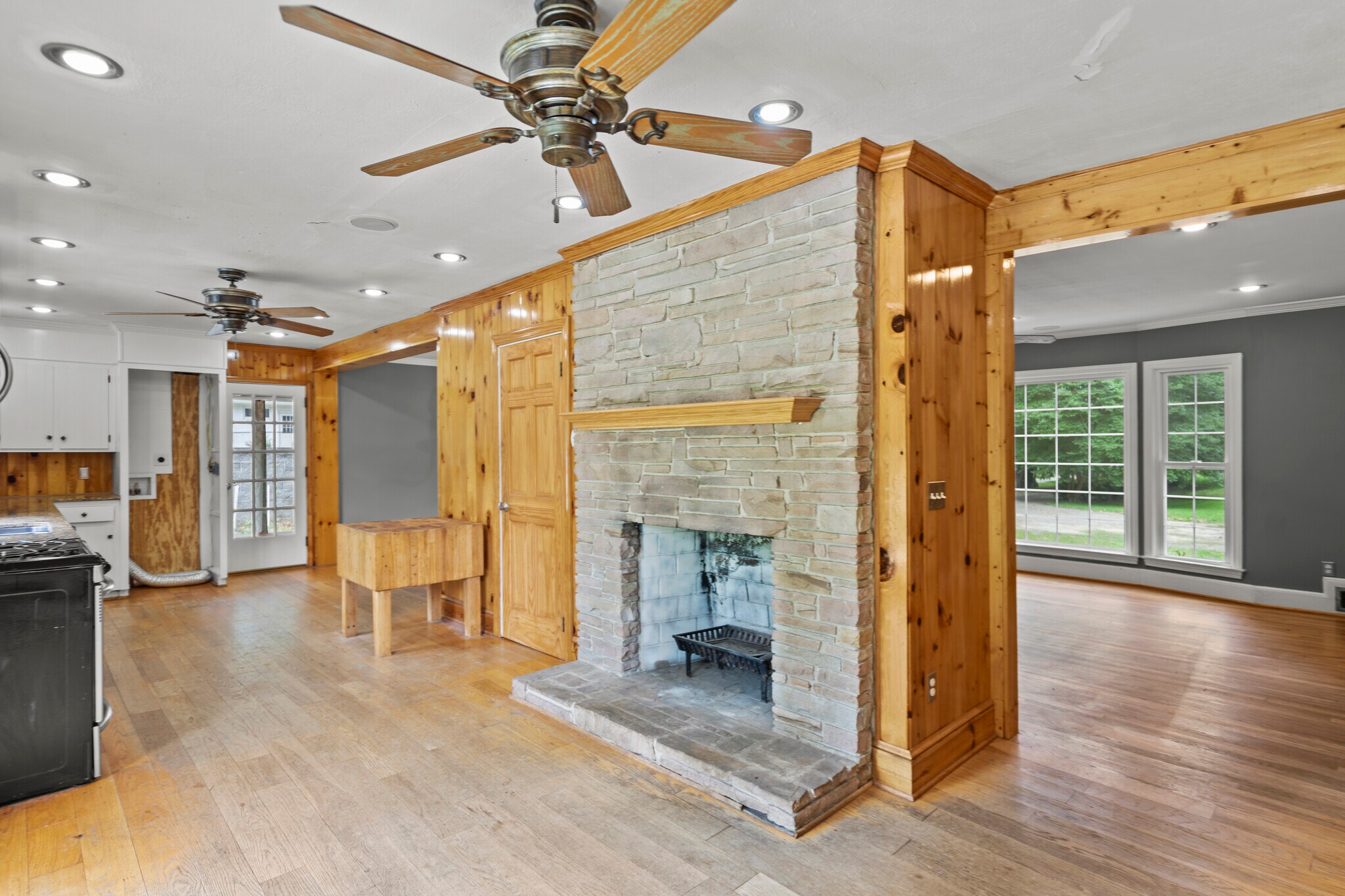 Building Photo - 514 S Cashua Dr