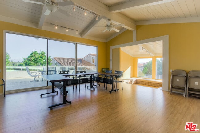 Building Photo - 28340 Rey De Copas Ln