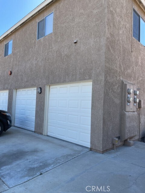 Building Photo - 13757 Greenwood Pl