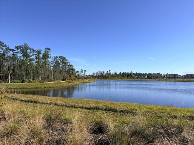 Building Photo - 9948 Red Canoe Aly