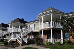 Building Photo - Falcon Crest Apartments