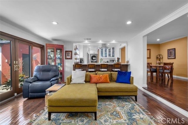 Building Photo - 5345 W 140th St