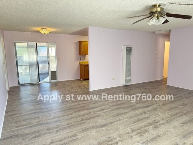 Building Photo - 2 Bed 1 Bath Home Near JT National Park