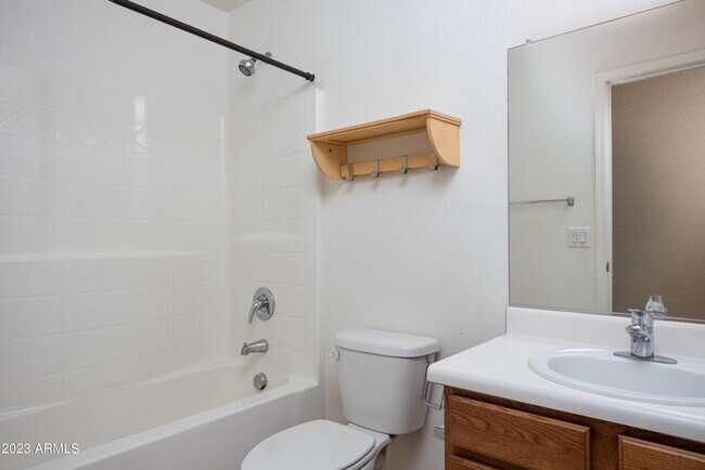 Building Photo - 37153 W Amalfi Ave