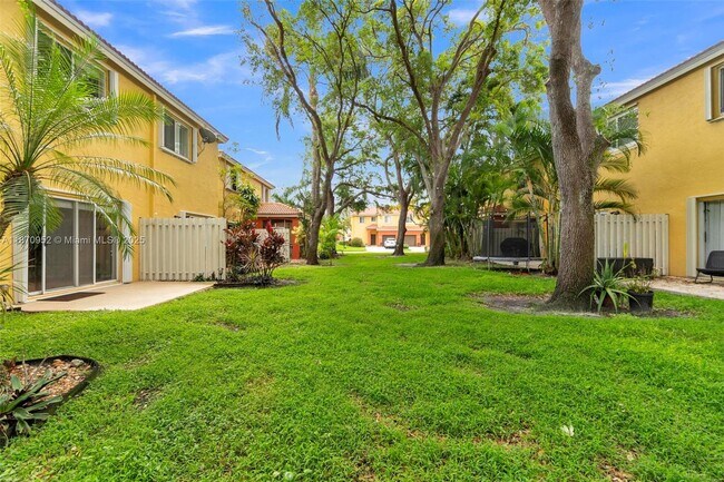 Building Photo - 1845 SW 102nd Way