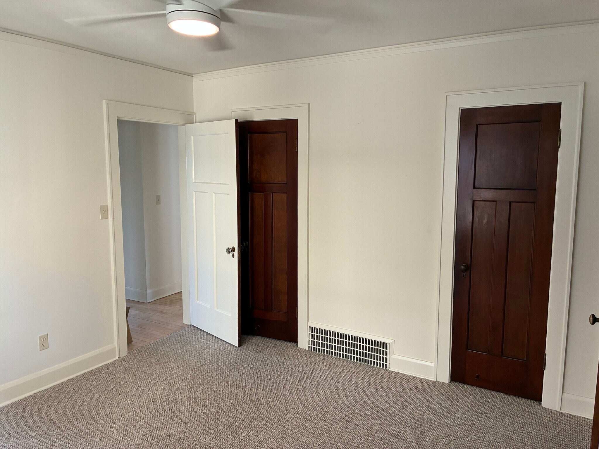 Building Photo - 4012 N Stowell Ave