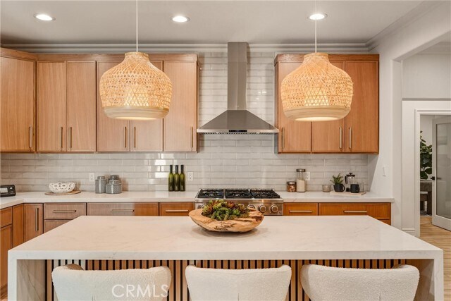 Building Photo - 5558 Edgewood Pl