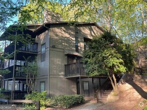 Building Photo - 2704 Cumberland Ct SE