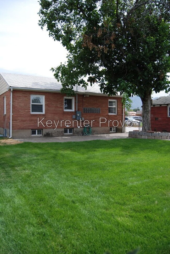 Building Photo - 853 Memmo Dr