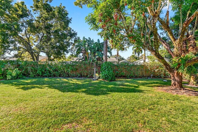 Building Photo - 4896 Neros Dr