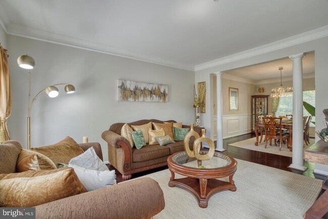 Building Photo - 8314 Sunnybrook Ct