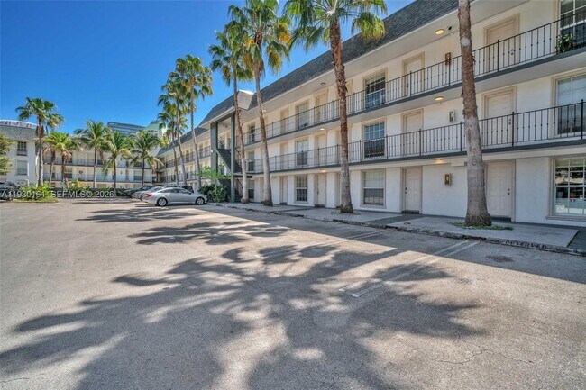 Building Photo - 3245 Virginia St