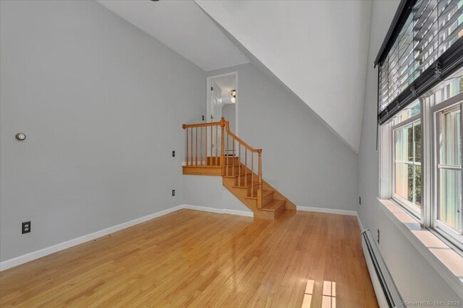 Building Photo - 19 Moodus Leesville Rd