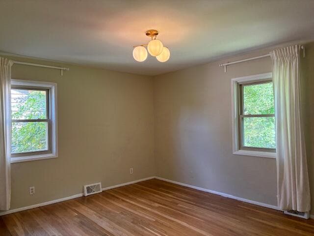 Building Photo - 921 Lennox St