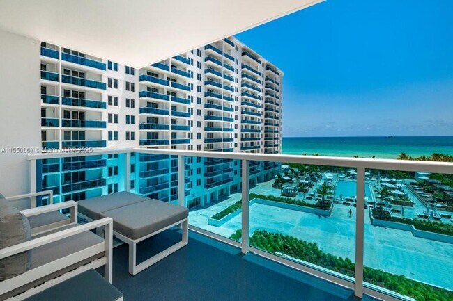 Building Photo - 2301 Collins Ave