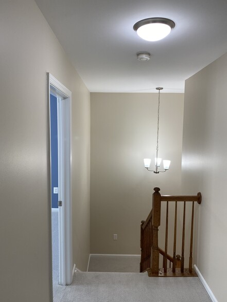 Building Photo - 5708 Governors Pond Cir