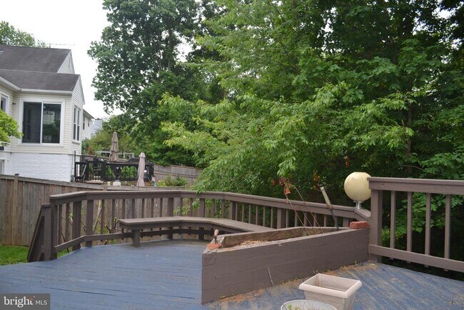 Building Photo - 9614 Shannon Ln