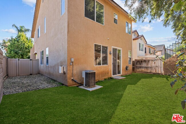 Building Photo - 30311 Ashfield Ct