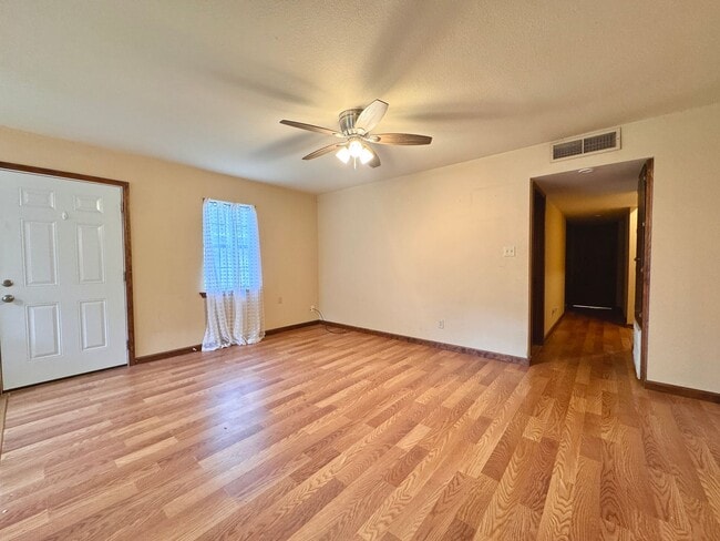 Building Photo - Modern & Spacious • Newly Remodeled • 2 Be...