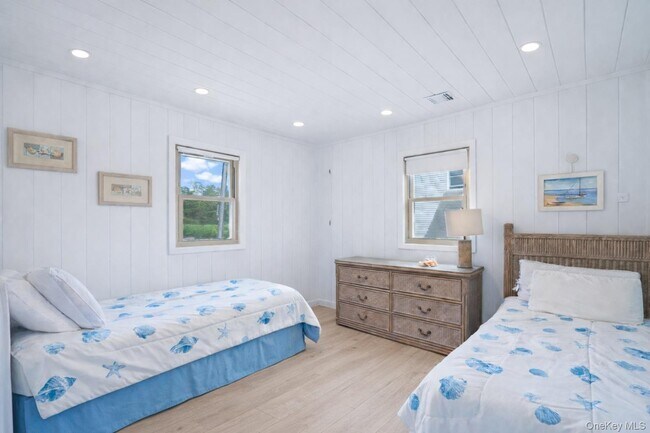 Building Photo - 23 Scallop Ln