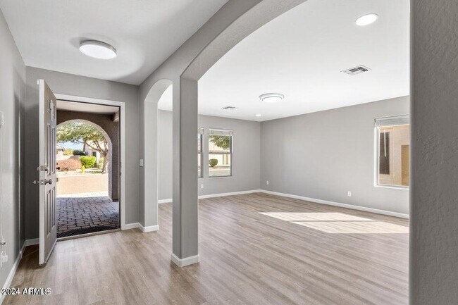 Building Photo - 21303 E Vía Del Palo