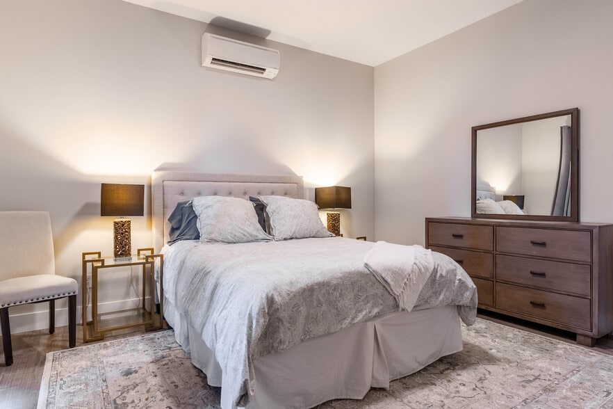 Bedroom A - 10-100 Laurel Loop