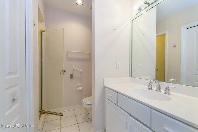 Building Photo - 1626 Strand St