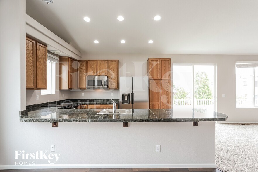 Building Photo - 7954 Enclave Ln