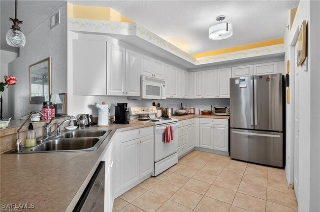 Building Photo - 23800 Costa Del Sol Rd