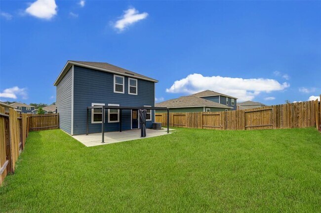 Building Photo - 28057 Irving Dr