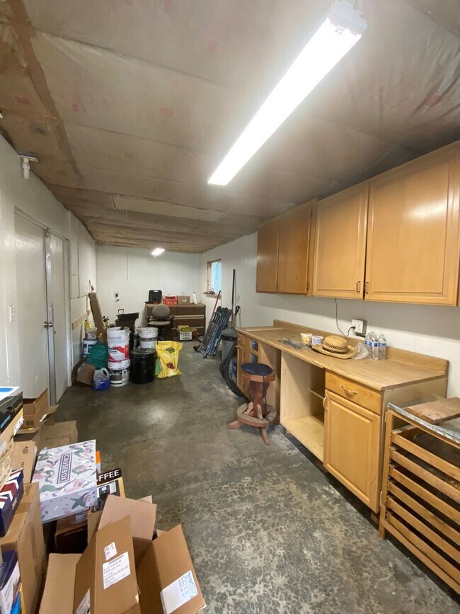 Building Photo - 4 Bed 2 Bath Home in Monroe