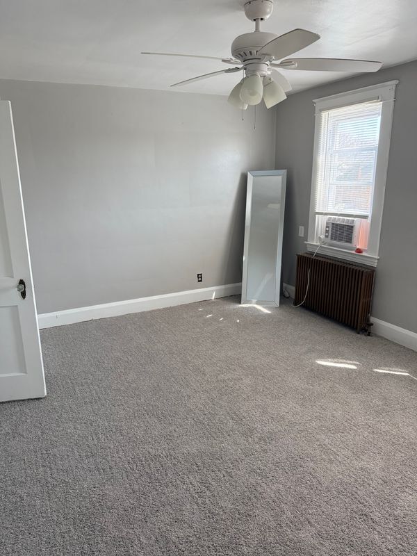 Building Photo - 5913 Bertram Ave