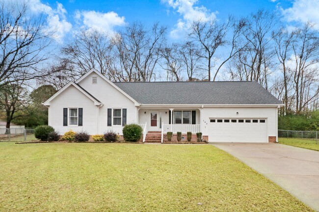 Primary Photo - 103 Sallie Pl