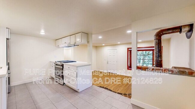 Building Photo - 11 Pedrini Wy