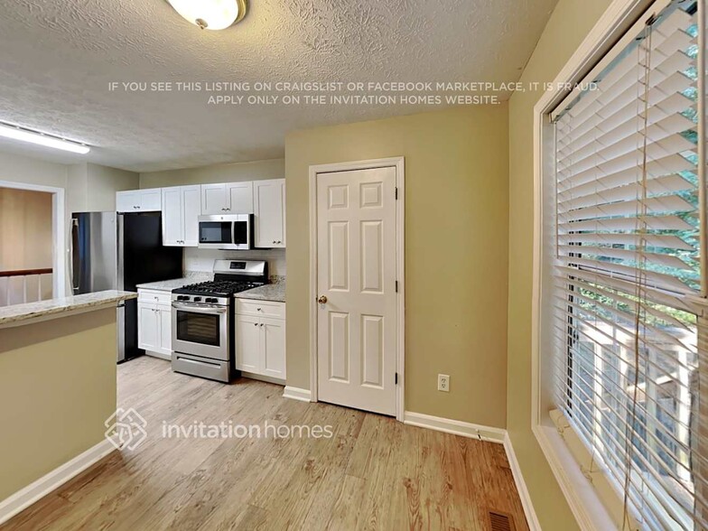 Building Photo - 6345 Winchester Ct