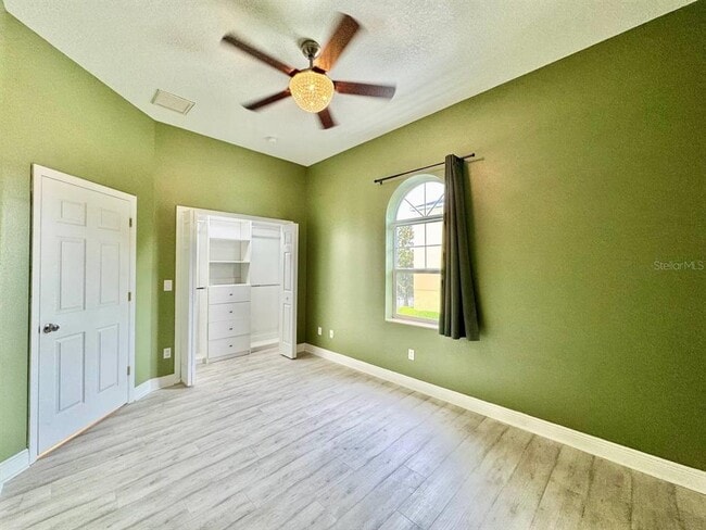 Building Photo - 487 Bayou-Village Dr