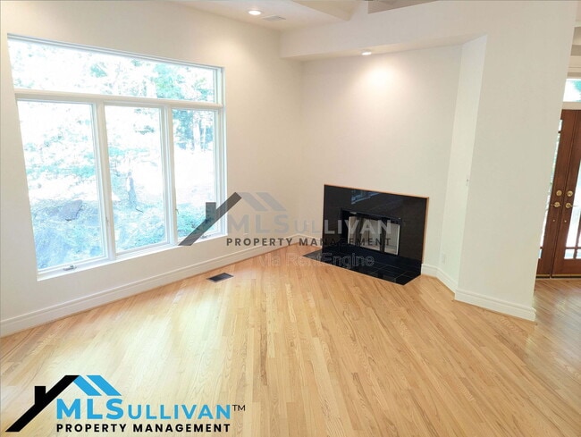 Building Photo - 1011 Wood Sage Dr
