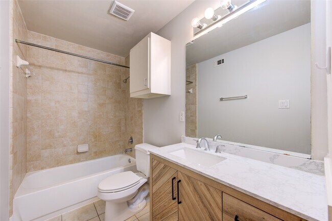 Building Photo - 3604 Omeara Dr