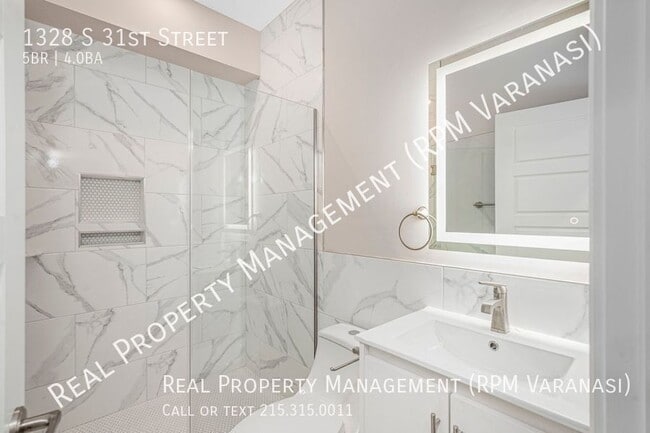 Building Photo - 1328 S 31st St