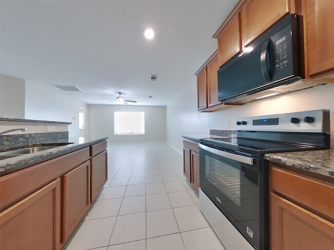 Building Photo - 680 Totem Trail Dr