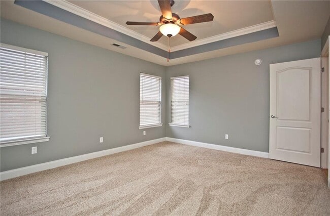 Building Photo - 5304 S 44th St