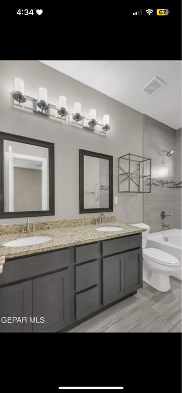 Building Photo - 2828 Tierra Oasis St