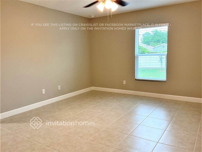 Building Photo - 467 Ocala St